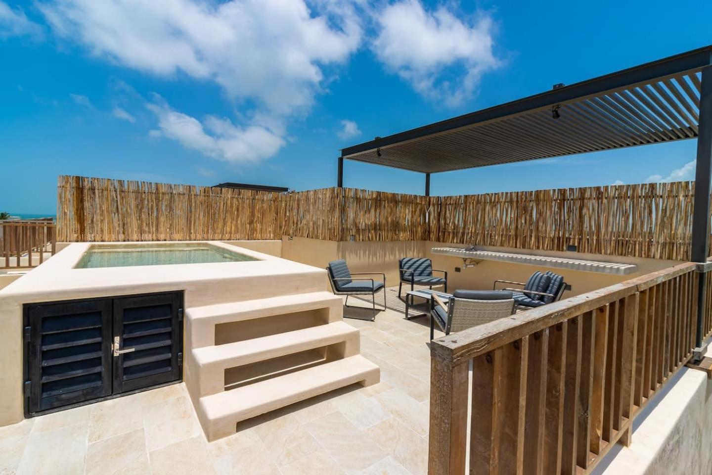 Penthouse Con Alberca Privada Y Hermosas Vistas Al Mar - A301 جزيرة هول بوكس المظهر الخارجي الصورة